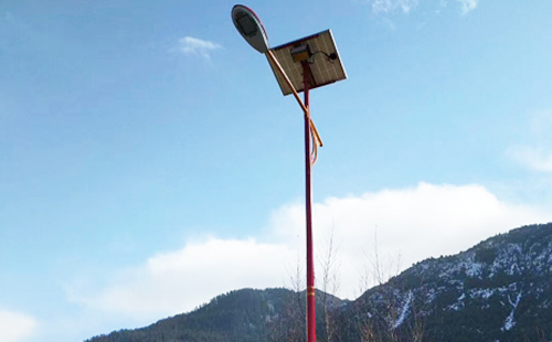 甘肃如何选择高质量的太阳能路灯材料：全方位指南